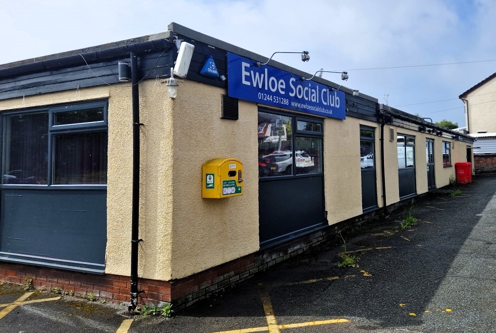 EwloeSocialClub