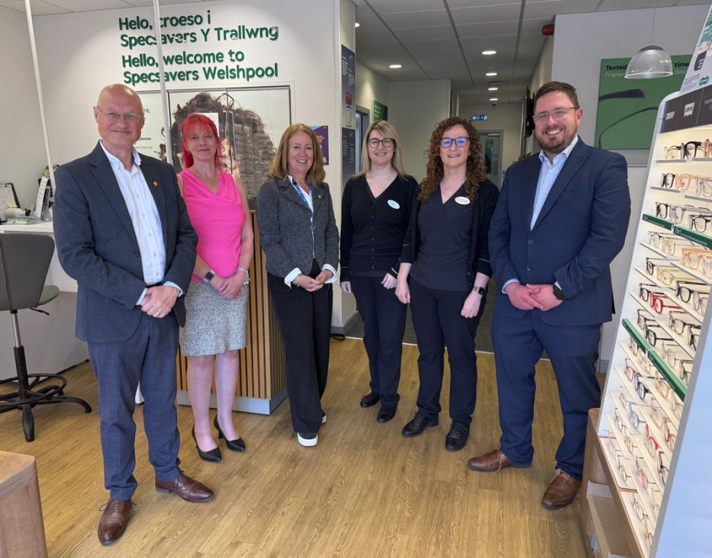 Powys-Teaching-Health-Board-visits-Specsavers-Welshpool