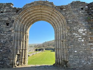 Strata Florida abbey ruins arch