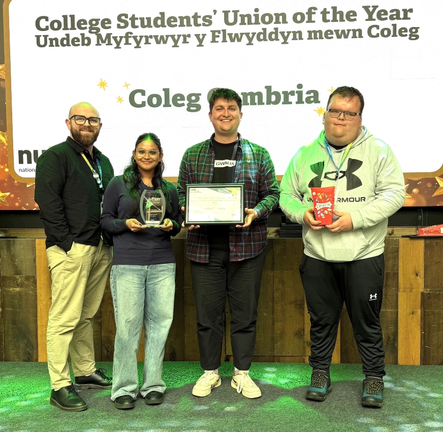 NUSAwardCambria