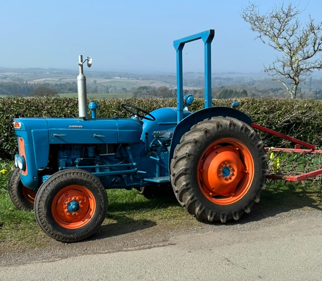 Vintage and classical tractors and implements sought for November sale